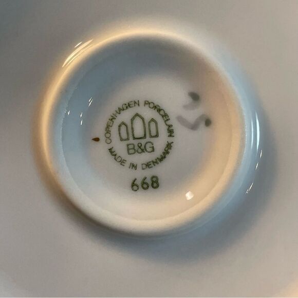 Bing & Grondahl Seagull with gold Flowerpot No 668 - Picture 11 of 15